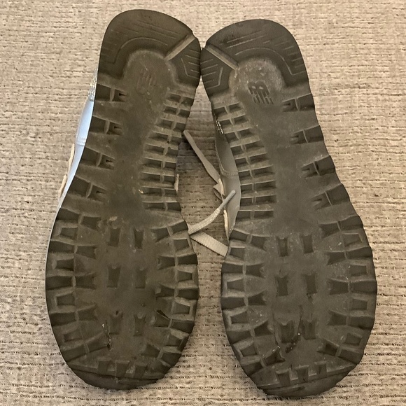 New Balance 574 Silver Sneakers - Picture 6 of 6